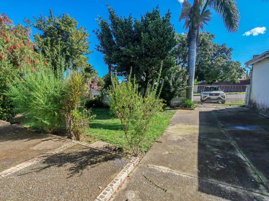To Let 3 Bedroom Property for Rent in Cambridge Eastern Cape